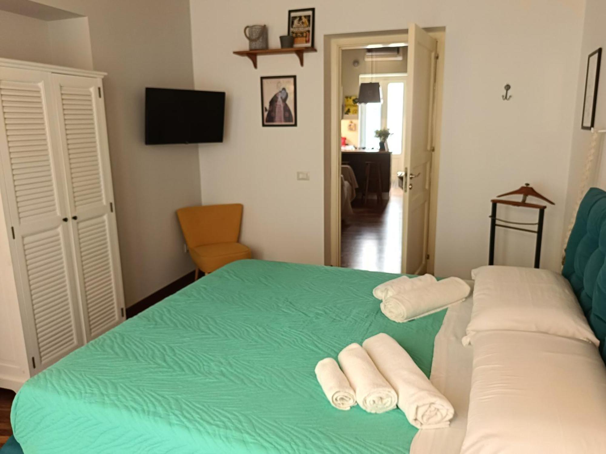 We # Are Ai Cassarelli Appartement Palermo